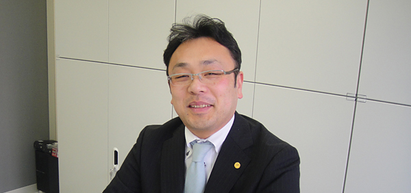 行政書士　方波見 泰造